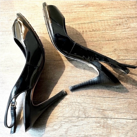 Cole Haan Patent Leather Retro Heels - Picture 4 of 8